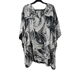 MTWTFSS Weekday Square Printed Kaftan Womens XS/S Black White Abstract V-Neck